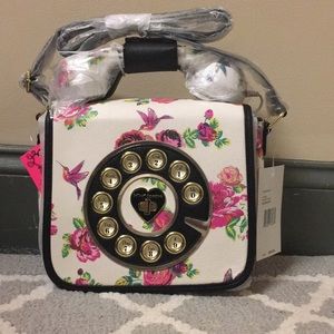 Betsey Johnson White floral cross body handbag!